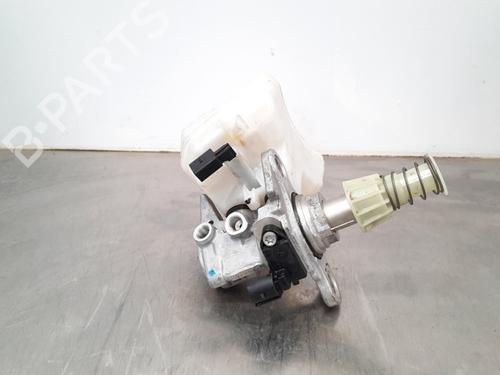 Hovedbremsecylinder AUDI A4 B9 Avant (8W5, 8WD) 30 TDI Mild Hybrid (136 hp) 10898560