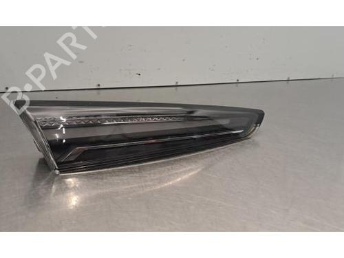 Used Left taillight Left taillight RENAULT CAPTUR II (HF_) TCe 155 (HFMN) (154 hp) 40050295 40050295