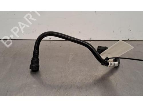 Used Other PEUGEOT 308 III (FB_, FH_, FP_, F3_, FM_) Hybrid 225 (F3DGYT, F3DGNH) (224 hp) 31698799