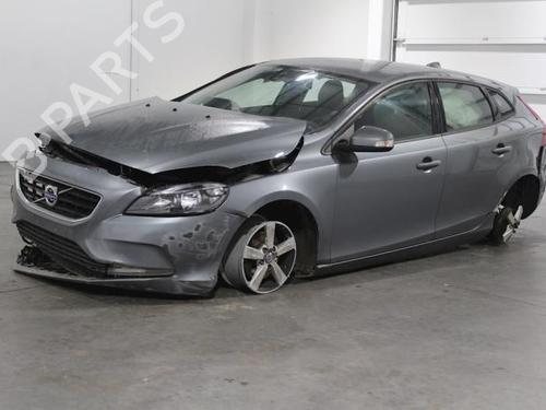 VOLVO V40 Hatchback (525) D2 1144570