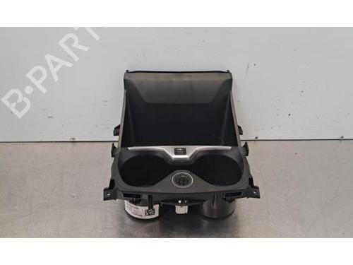 Used Cup/Object holder Cup/Object holder BMW 1 (F40) 118 d (150 hp) 40070415 40070415