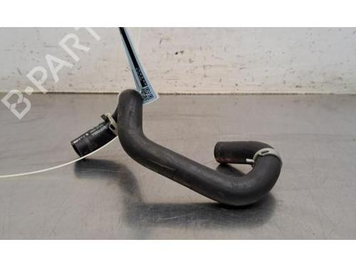 pipe-toyota-yaris-_p21_-_pa1_-_ph1_-2020-37092032 main image