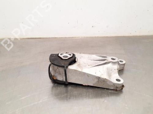 Used Engine mount MG MG ZS SUV EV (156 hp) 23586242