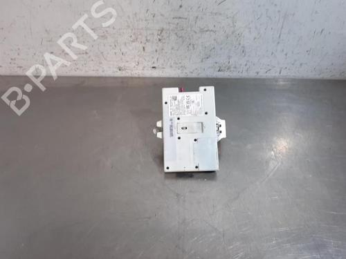 Antenne/Base BMW 1 (F40) 116 d | BP30530608C140 