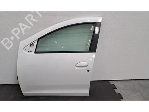 left-front-door-dacia-duster-hm_-2017-40483900 main image