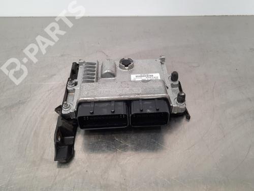 Used Engine control unit (ECU) Engine control unit (ECU) OPEL VIVARO C Van (K0) 2.0 (177 hp) 10898372 10898372