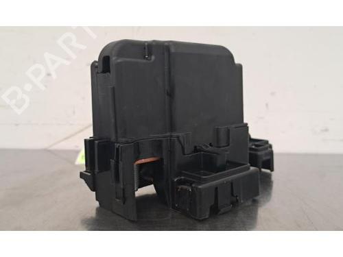 Zekeringkast VW CRAFTER Van (SY_, SX_) 2.0 TDI FWD (SYB, SYC, SYD) | BP29757422E1 