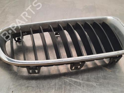 Used Grille BMW 3 (F30, F80) 316 d (116 hp) 23635302