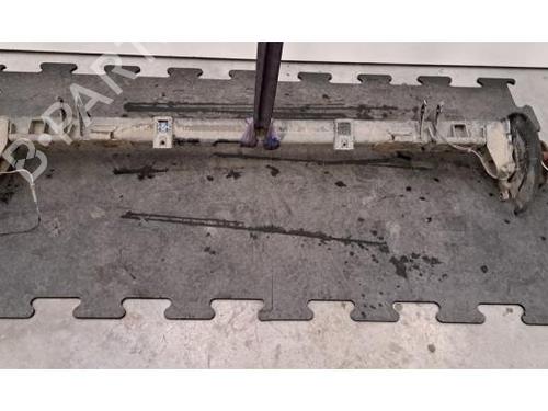 Bakaksel Bakaksel NISSAN INTERSTAR Van (X62B) dCi 150 (150 hp) 37479017 37479017