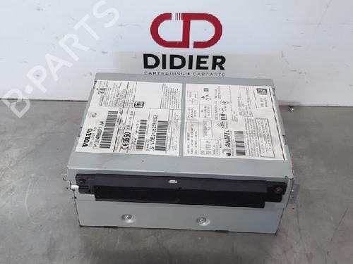 Used Radio VOLVO V40 Hatchback (525) D2 (120 hp) 15017775