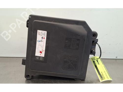 Used Fuse box PEUGEOT 3008 III (KA_, KB_, KC_) e-210 (KCZKZX) (213 hp) 32128751