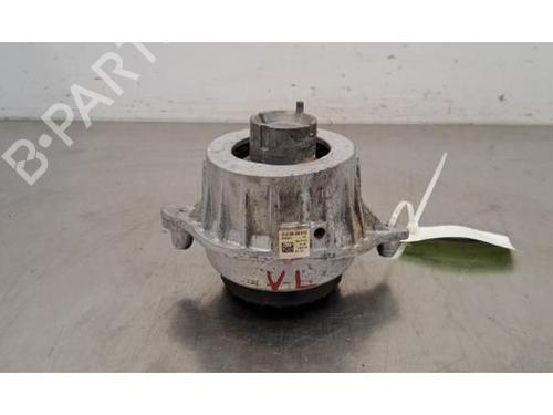 Used Engine mount MERCEDES-BENZ SPRINTER 3,5-t Van (B907, B910) eSPRINTER (910.633) (116 hp) 29414344