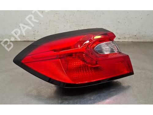 Używane Lampa tylna lewa Lampa tylna lewa 38318610 38318610