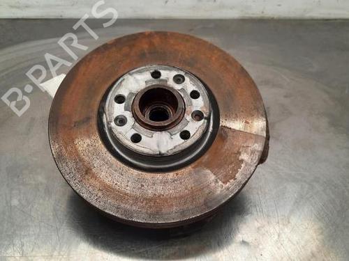 Used Left front steering knuckle PEUGEOT 308 SW III (FC_, FJ_, FR_, F4_, FN_) BlueHDi 130 (FCYHZL, FCYHZT) (131 hp) 23620460
