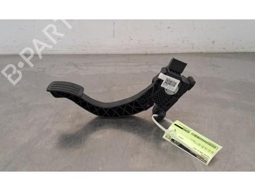 Used Pedal PEUGEOT 308 III (FB_, FH_, FP_, F3_, FM_) PureTech 130 (FPHNSL, FPHNST) (131 hp) 30053955