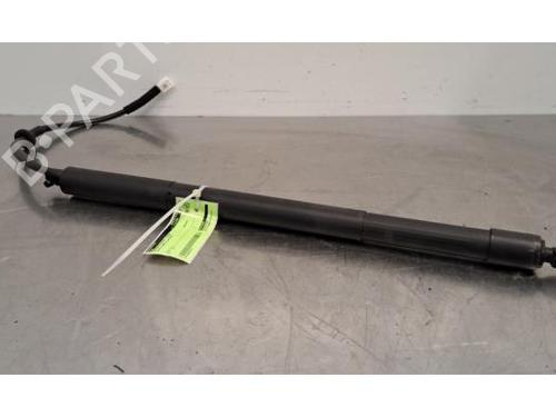 Gassdemper Bakluke TOYOTA YARIS CROSS (MXP_) 1.5 (MXPB10) (125 hp) 30714304