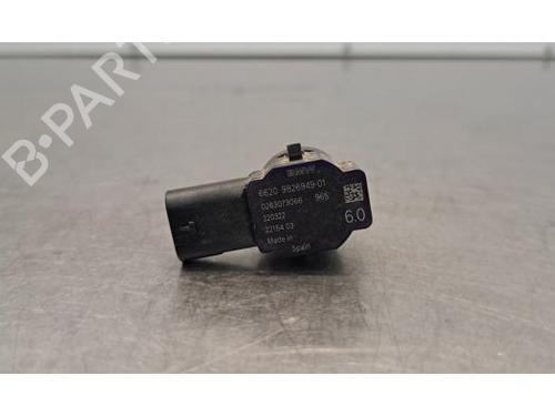 Used Electronic module Electronic module BMW 1 (F40) 118 d (150 hp) 40070437 40070437