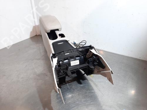 Middle console MERCEDES-BENZ CLA Coupe (C117) CLA 200 (117.343) | BP15037032I22 
