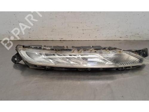 Used Right daytime light Right daytime light 36909334 36909334