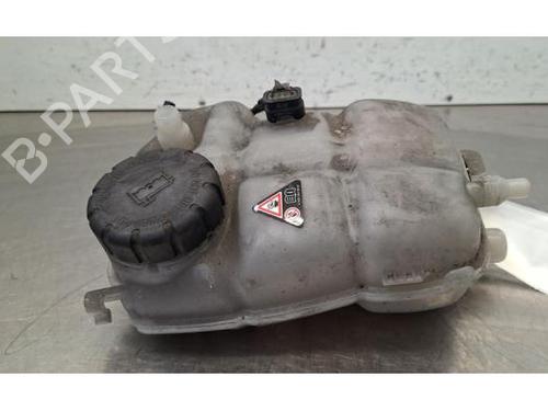 expansion-tank-mercedes-benz-cla-c118-2019-40285305 main image