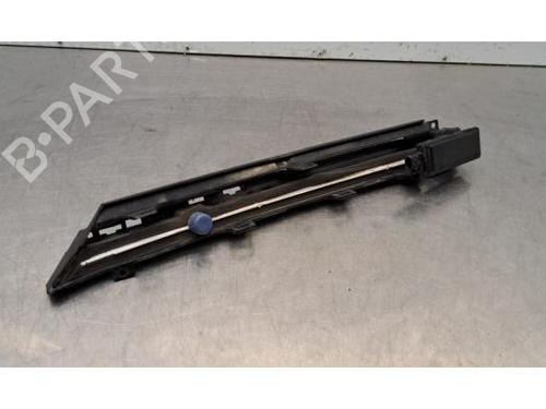 Right daytime light VW GOLF VIII (CD1, DA1) 2.0 GTI Clubsport | BP37038378C103 - Image 2