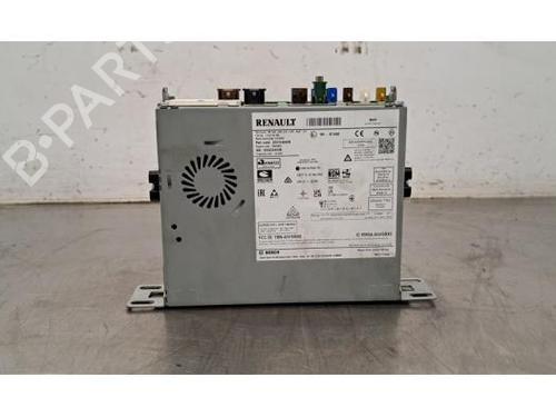 Used Radio RENAULT ARKANA I (LCM_, LDN_) 1.6 E-TECH 145 (LDMU) (143 hp) 25467498