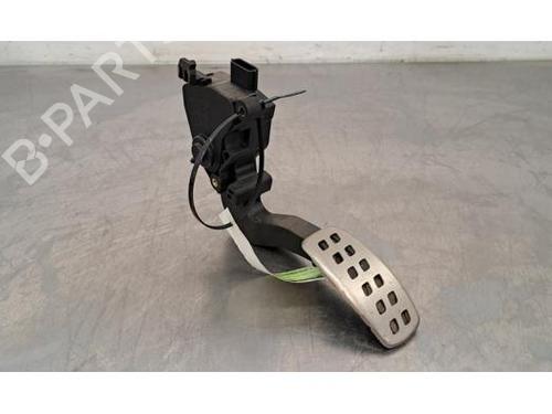 Pedal RENAULT MEGANE IV Hatchback (B9A/M/N_) 1.6 dCi 165 (163 hp) 23638430