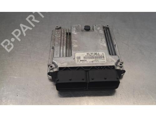engine-control-unit-ecu-porsche-macan-95b-2014-39995182 main image