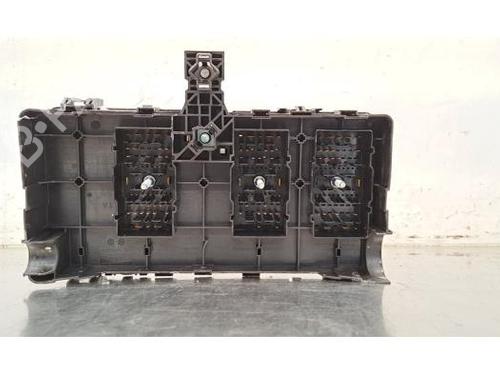 Fuse box VW AMAROK (T1A, T1B) 3.0 TDI 4motion | BP34199057E1 - Image 2
