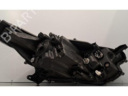 Left headlight TOYOTA YARIS (_P21_, _PA1_, _PH1_) 1.5 Hybrid (MXPH10, MXPH11) | BP31324132C28