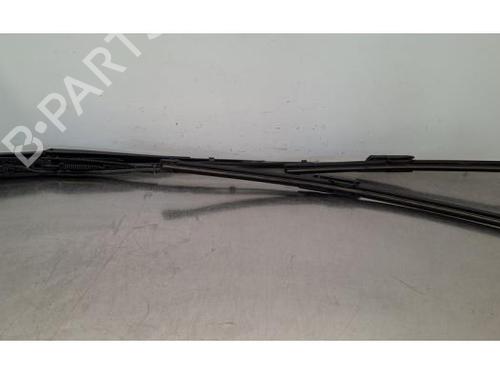 Scheibenwischer vorne für PEUGEOT 3008 III (KA_, KB_, KC_) e-210 (KCZKZX) (213 hp) 32128744