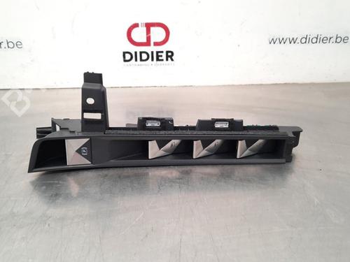 Spak kontakt OPEL CROSSLAND X / CROSSLAND (P17, P2QO) 1.2 (75) (110 hp) 10894179