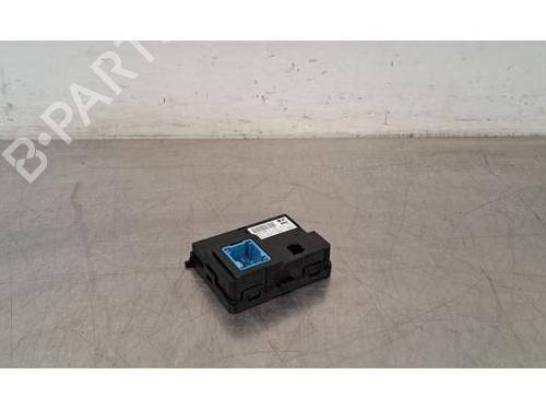 Elektronische module PEUGEOT 308 II (LB_, LP_, LW_, LH_, L3_) 1.2 THP 130 (131 hp) 23642469