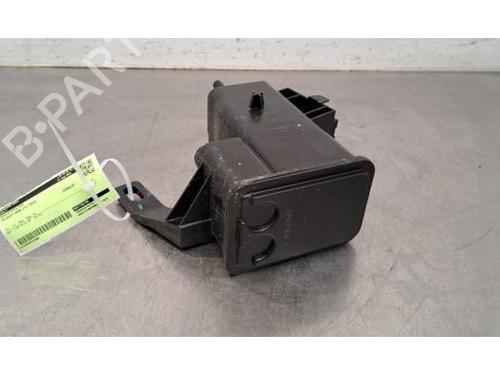 Used Fuel intake system PEUGEOT 3008 II SUV (MC_, MR_, MJ_, M4_) 1.2 THP/ PureTech 130 (MRHNSM, MRHNSU, MRHNSJ, MRHNYW,... (131 hp) 29214750