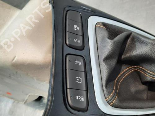 Gear lever OPEL CROSSLAND X / CROSSLAND (P17, P2QO) 1.2 (75) | BP21673060M90 