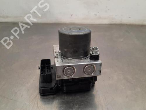 Used ABS pump NISSAN NV400 Van (X62, X62B) dCi 135 RWD (136 hp) 23618965