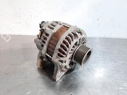 Used Alternator NISSAN JUKE (F15) 1.6 (113 hp) 15032398