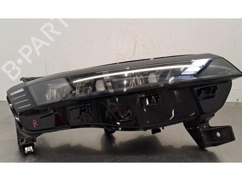 Used Right headlight Right headlight RENAULT MEGANE E-TECH SUV EV60 (BNJ1) (218 hp) 40284767 40284767