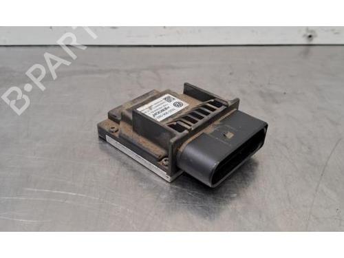 Used Electronic module Electronic module VW GOLF VIII (CD1, DA1) 1.5 TSI (131 hp) 35746856 35746856