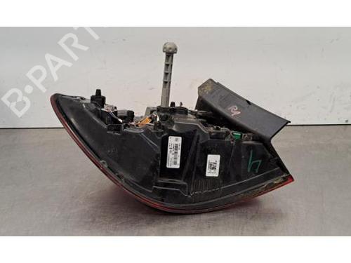 Right taillight RENAULT CAPTUR II (HF_) Blue dCi 115 (HFAD) | BP30521599C35 