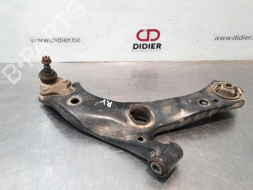 Used Right front suspension arm TOYOTA C-HR (_X1_) 1.2 4WD (NGX50_, NGX50R) (116 hp) 18236524