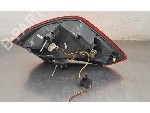 Right taillight FORD FOCUS IV (HN) 1.0 EcoBoost | BP37511629C35 - Image 2
