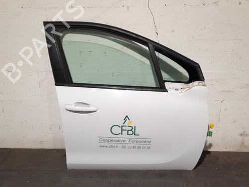 Used Right front door PEUGEOT 208 I (CA_, CC_) 1.6 HDi / BlueHDi 75 (75 hp) 21674673