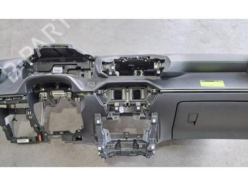 Used Dashboard PEUGEOT 208 II (UB_, UP_, UW_, UJ_) 1.5 BlueHDI 100 (102 hp) 24534035