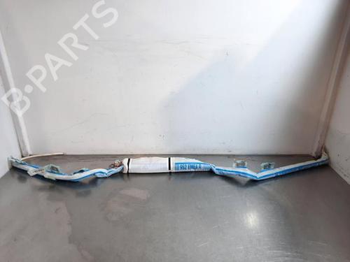 right-curtain-airbag-alfa-romeo-giulia-952_-2015-33277783 main image