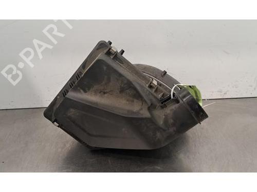 Used Air filter box BMW 3 (G20, G80, G28) 318 i (156 hp) 30659908