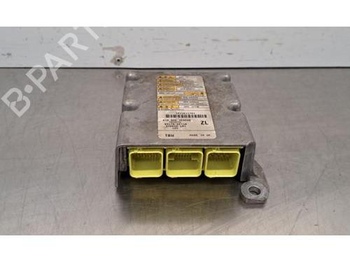 Used ECU airbags ECU airbags TOYOTA COROLLA Estate (_E21_) 1.8 Hybrid (ZWE211W) (122 hp) 33316582 33316582