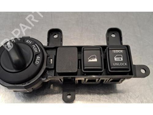 Used Switch Switch 39234809 39234809