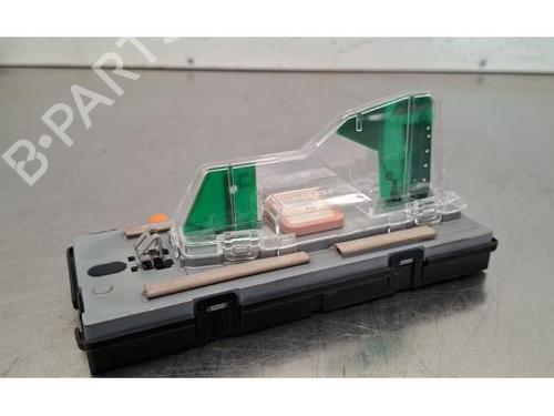 Antenne/Base VOLVO XC40 (536) Recharge | BP33612436C140 - Image 4