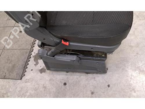 Left front seat PEUGEOT BOXER Van 2.2 BlueHDi 120 | BP36379483C15 - Image 12